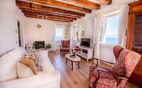 Lighthouse Apartment